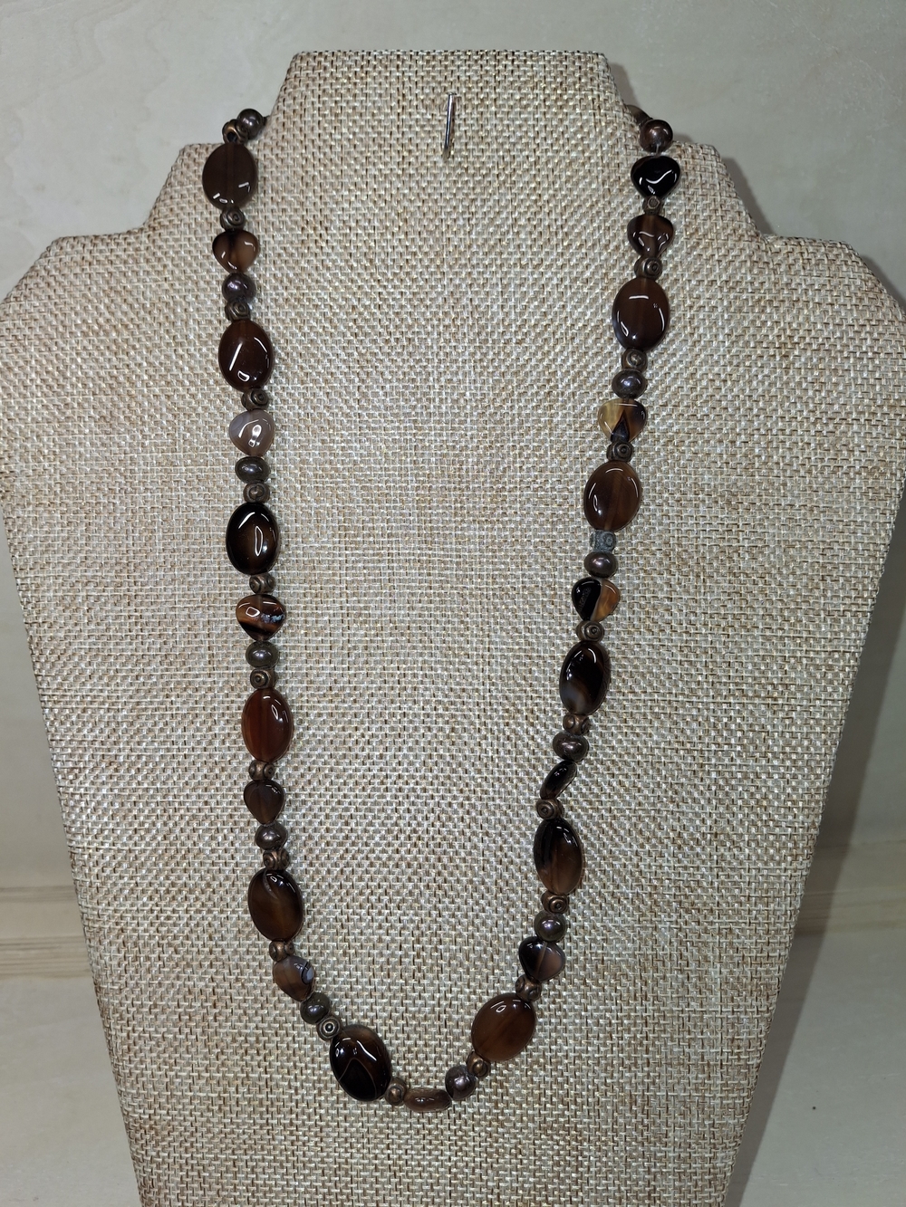Brown Beaded Women’s Necklace - Classic Brown Agate Style